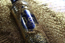 Load image into Gallery viewer, Silky Smooth Curl Smoother